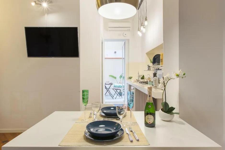 Апартаменти Piazza Martiri Flat Кальярі Екстер'єр фото